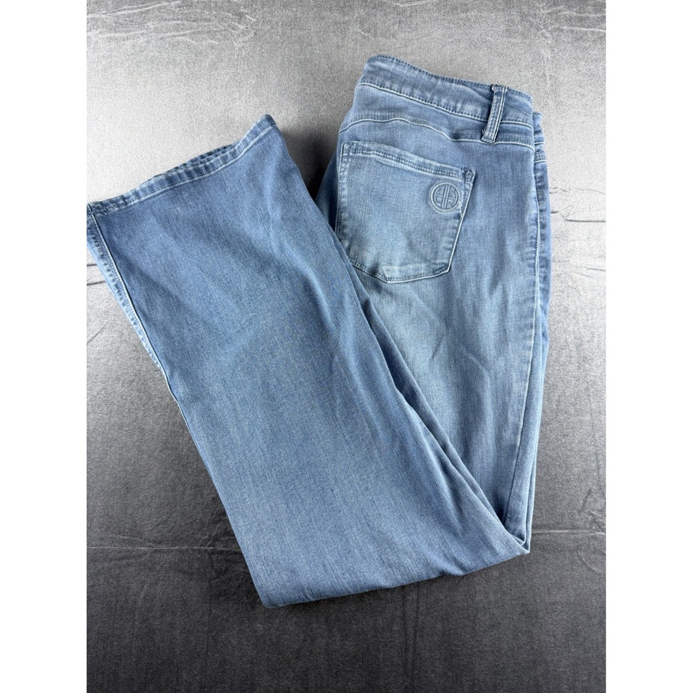 Hot In Hollywood Silky Denim Pull On Jeans Bootcut Stretch Womens L 36x30